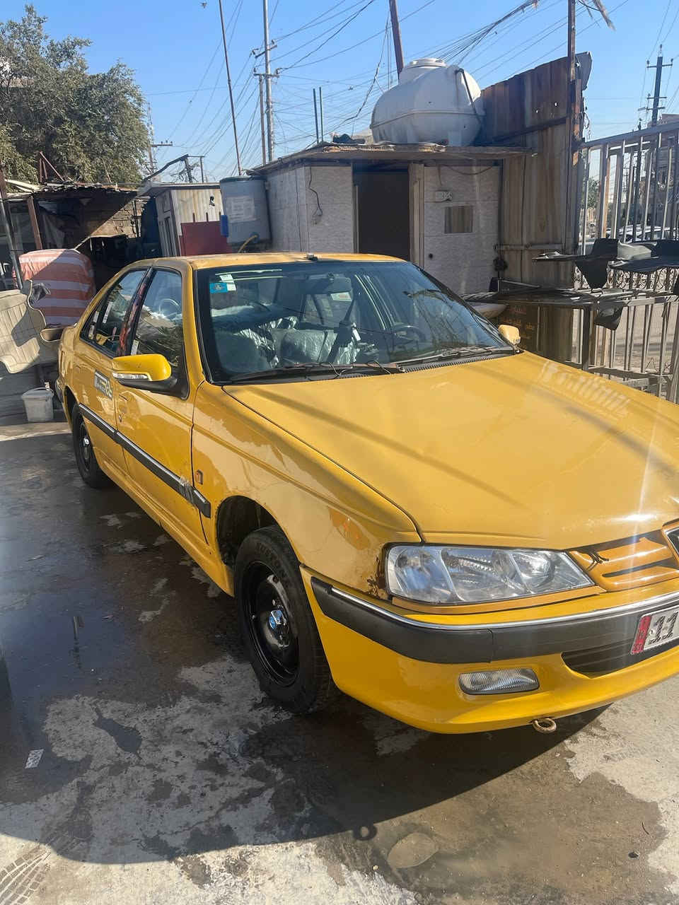 شعندك مراوس   ماسدس نزل 
 بيجو بارص 2015 سياره بأسمي جاهزه كير محرك تبريد  مكينه فرنسي  خير من الله بيها طخات بسيطه معدله بارد بنيد طاير مبدل رقم انكليزي بغداد مصفره غرامات  كبل للشارع متذب عليها ربع السعر 42 بيها مجال

 ***********  العنوان بغداد الجديده
