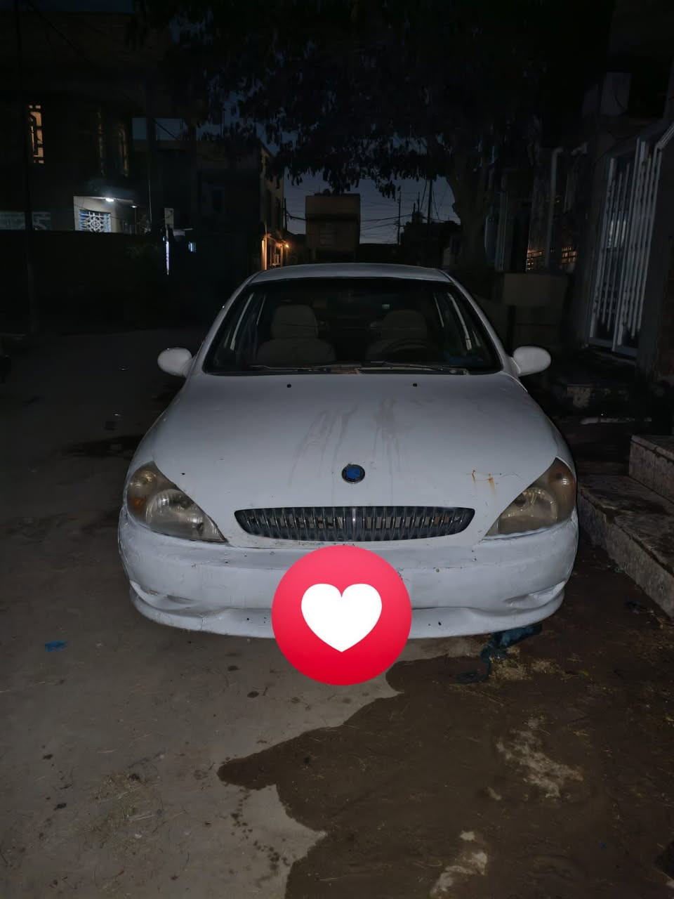 كيا ريو موديل 2000 بغداد السنويه ساقطه ماندل راعيها السياره جاهزه مكينه وكير خير من الله لاتنقيص ولابخار..تايرات اخو الجديد كهربائيات كلها شغاله باتري اخو الجديد شغل واطلع وين ميعجبك..مكاني نجف الشراي يتصل *********** السعر 15
