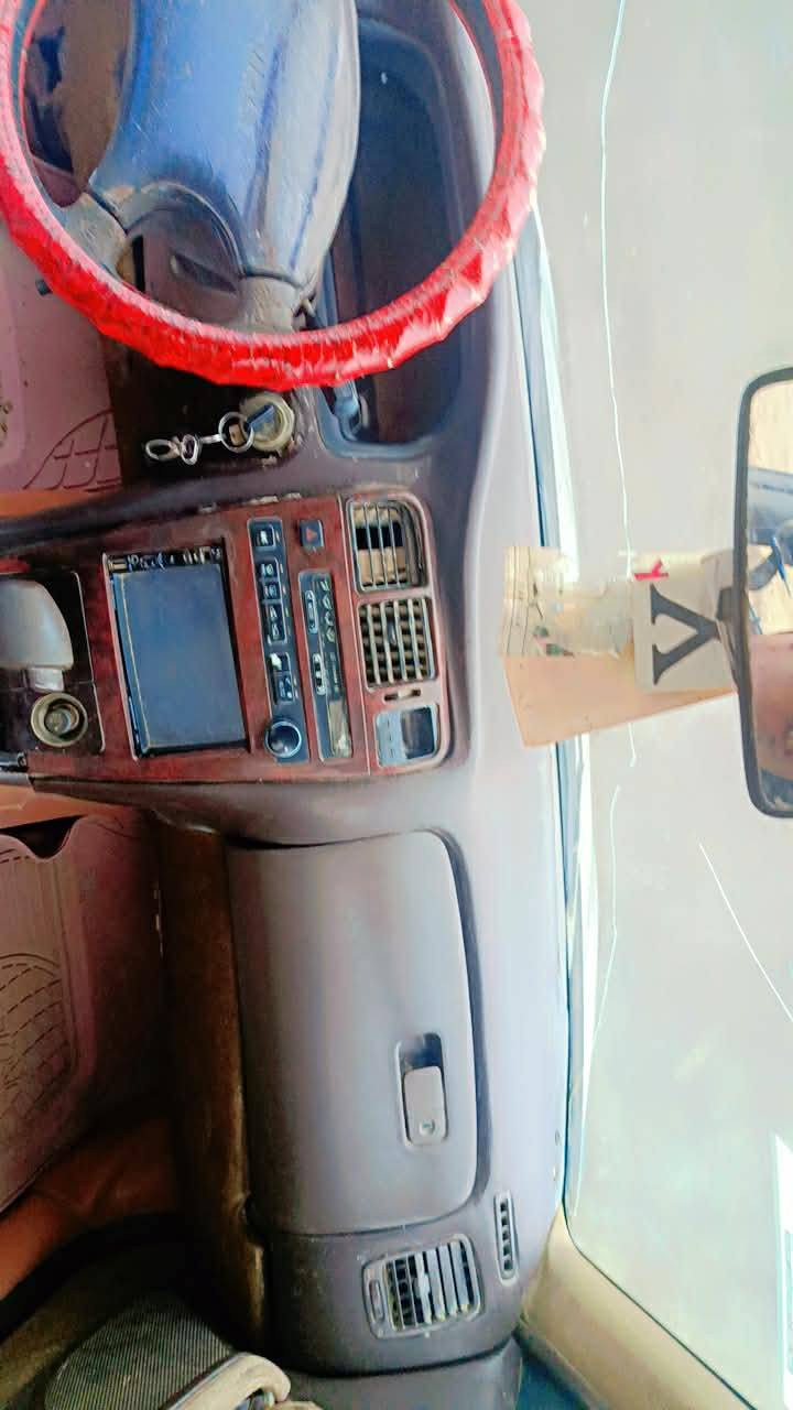 سلام عليكم
 للبيع ساره مارك نفخ 
رقم بغداد .و. 
مكينه 2500 كير مكفول لايت زنون 
تبريد عاطل خير من الله
كهربائيات كل شغاله
تخم تاير جديد باتري جديد
بيها رشات صبغ اثر جراد
سياره مكفوله من الكص 
ونقل جثه والعيب الشرعي
اصوليات مكفوله مداور ثاني يوم
#مكان_ذي_قار_الغراف 
#السعر48_والشراي_يدلل
*********** ناصرية, ذي قار
