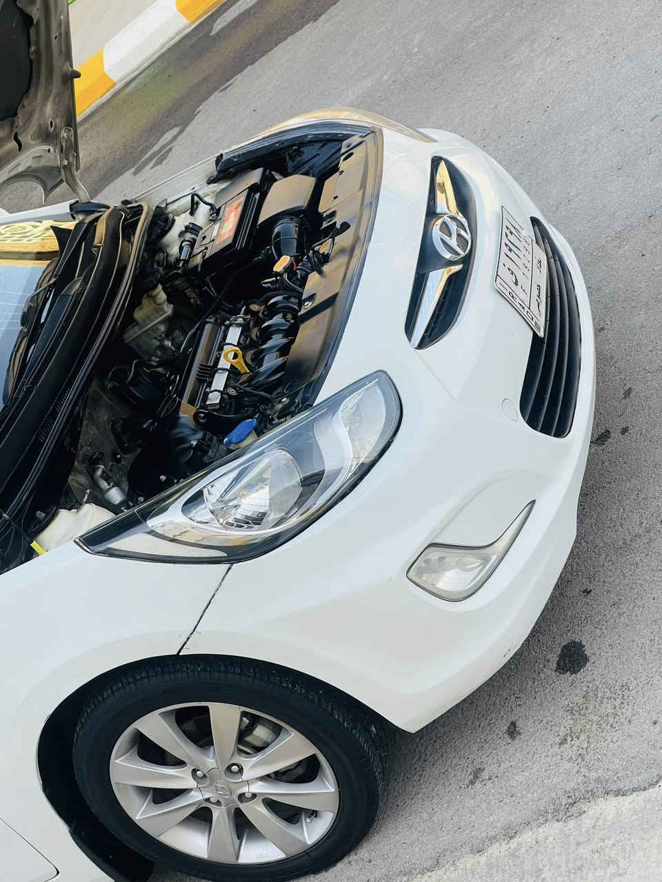 السلام عليكم
اكسنت 2012 خليجي 

ماشيه196

تخم تاير تخم ويل كب 

صدر امامي خلفي جديد

شاشه تاب 

كير مكينه كفاله

تحويل مباشر

غرفتها جديده

بدون نواقص جاهزه من كلشي

بيها نص قطعه وشبر صبغ

سونار مرفق

مكانها فلوجه 

سعره 100

وبيها مجال شي بسيط 

***********
