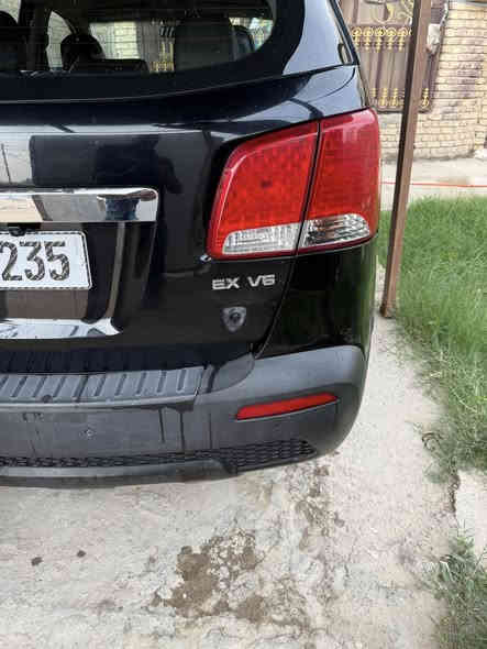 كيا سورنتو وارد امريكي داخله اكلين بالعراق صار بيه صبغ اثر جراد وشخوط مكفوله دواخل ابد مابيه ضرر 
مكينه V6 ع وضع الشركه
رقم بغداد الجديد تحويل ثاني يوم
بصمه تشغيل وبوب
فور ويل 
اشاره بالمري
تبريد قطعتين ثلج
مانع انحدار
كشن كهرباء
كشنات جلد
وبيه بعد مواصفات سعره كلش حلو 
سياره جاهزه للاخير 
السعر ١١٥ للاستفسار ***********/***********
