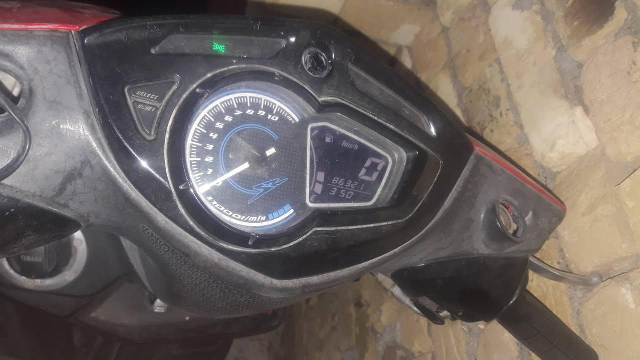مكلف بالنشر  

سكنس يرادلها ترتيب    سعرها 300 قفل  مكانها كوت ***********
