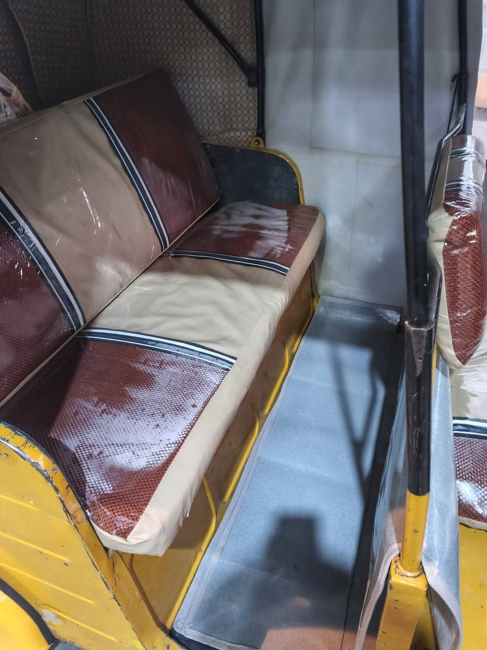 تكتك 17 شهر 12 رقم ديالى انكليزي محرك وبدي مال 20 بيهه ضربه زغيره بلغد السعر 4 بيهه مجال حك الجيه مكاني بعقوبه تحرير ***********
