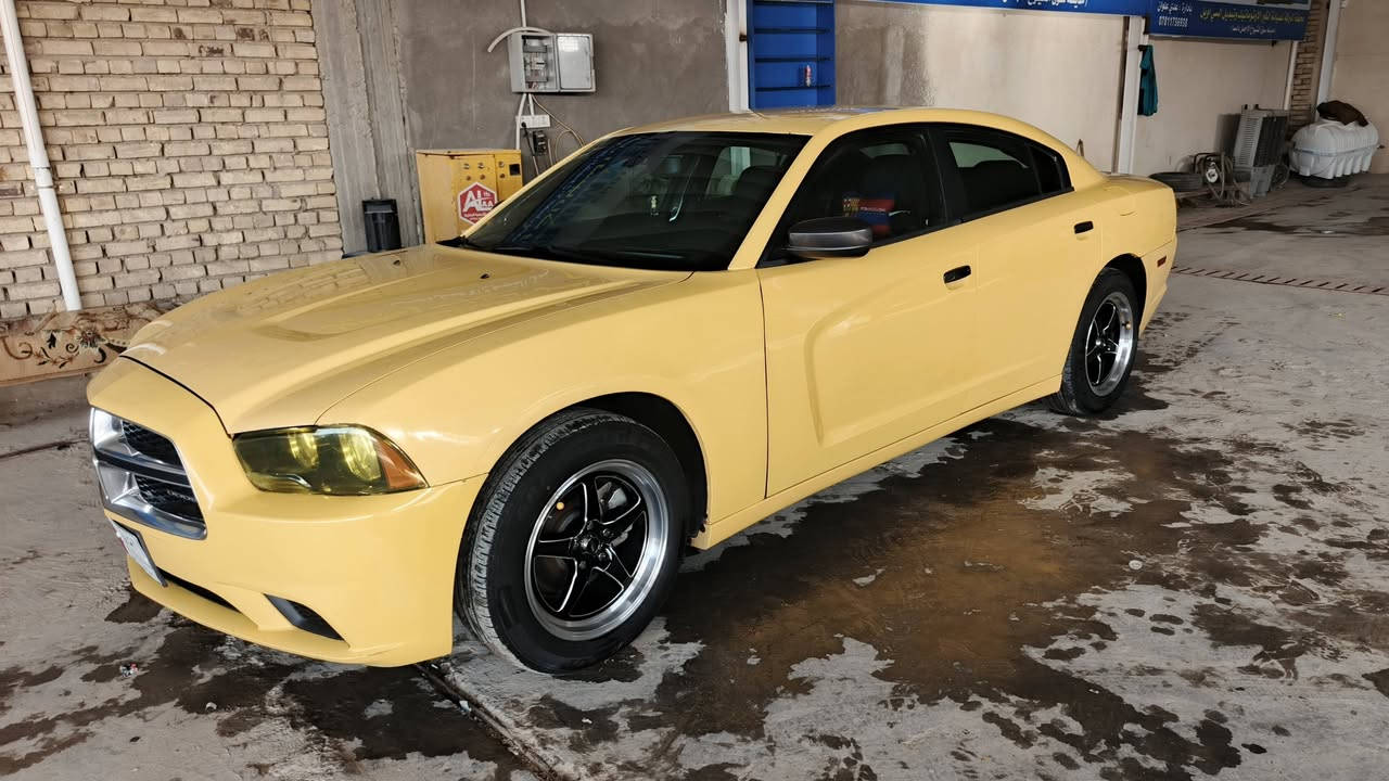 جارجر 14للبيع تفاصيل 👈 ***********
