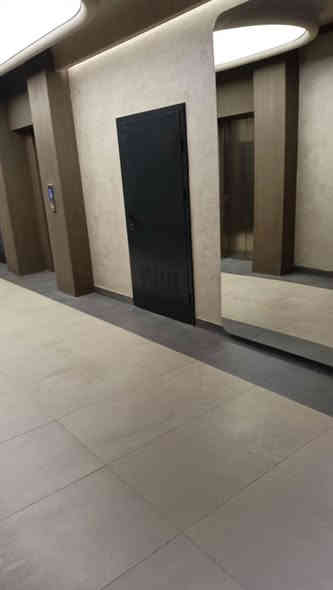 🪩 شقة للبيع – مجمع أبراج العبسلي

المساحة: 213.57م
بناية: ط7 ش6

3 غرف

صالة وحمامين

مطبخ مؤثث + غرفة غسيل وخادمة

إطلالة داخلية على البوليفارد

بلكونة كبيرة

الشقة فارغة – تسليم فوري

مسدد كامل
سعر المتر: 2.350.000 مليون
السعر الكلي: 504 مليون 
تبريد مركزي كامل

📞 للتواصل:
***********
***********
🏢 شركة سامر الصياد للعقارات
