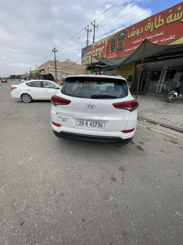 توكسان موديل 2017 للبيع رقم نجف بسمي السياره بيهه صبغات تبريد تدفه حداديه كلهه جاهزه مكاني نجف للاستفسار ***********
