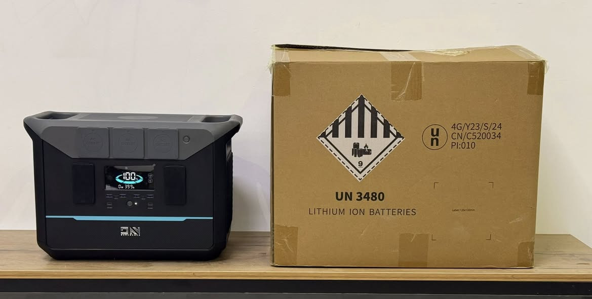 بور ستيشن باقي اخر القطعه جديد
محطة الطاقة موديل DaranEner NEO1500 pro

1800 واط يعادل 8 امبير
سعة البطارية: 1382 واط-ساعة (wh)

نوع البطارية: LiFePO4 (فوسفات حديد الليثيوم) – عمر أطول وأمان أعلى من الليثيوم العادي

يدعم الشحن بطاقة الشمسية حتى 600 واط

شاشة ذكية قراءة الواطية الداخلة الى الجهاز مع العمر المتبقي 

متوفر توصيل لجميع محافظات العراق
للحجز مراسلة الصفحة او عبر الواتساب 

0780232621


**إذا كنت صاحب هذا الإعلان وتريد حذفه لأي سبب، رجاءا أرسل رسالة إلى الدعم الفني**