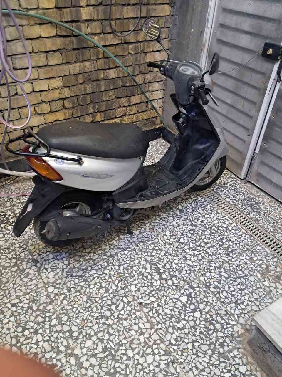 دراجه رمبه للبيع بيهة خيط تبخير ب 500 وبيهة مجال بسيط مكاني  بغداد حي الامانه ***********
