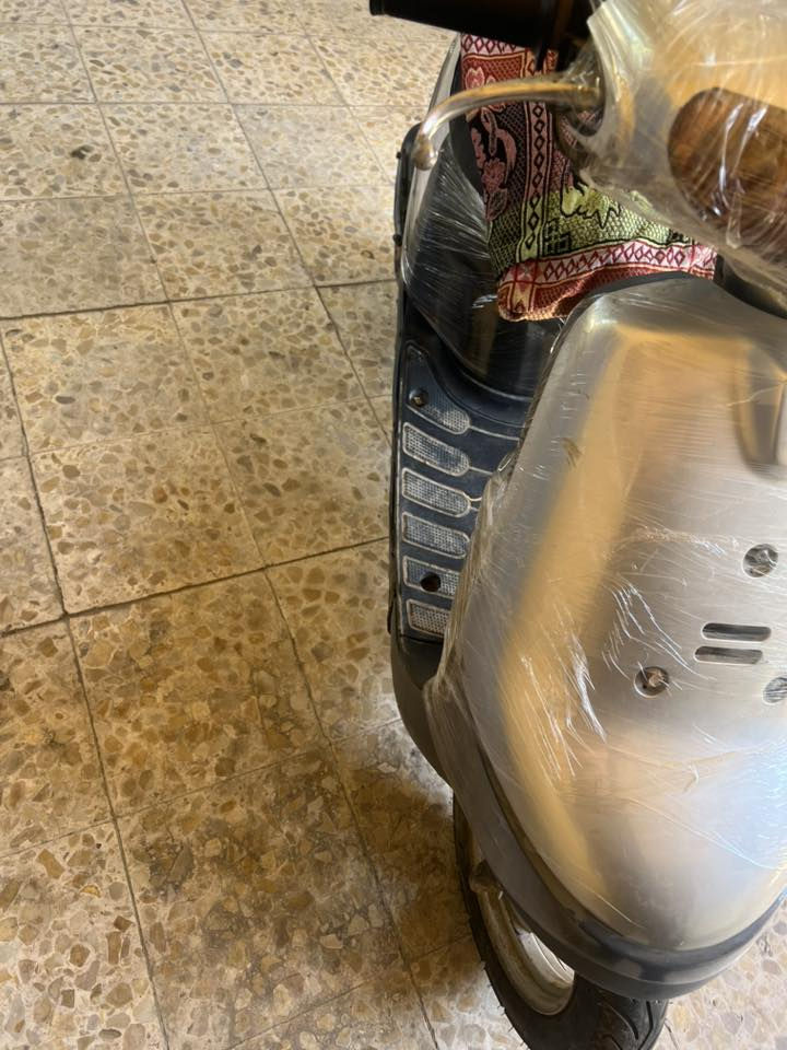 السلام عليكم بطة 2002 كاملة غراضها بلادية كلهن السعر 350 
المكان كربلاء حي النصر الرقم ***********
