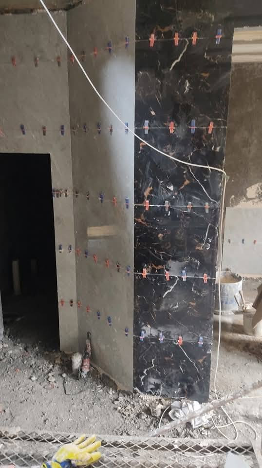 خلفه سيراميك لتركيب الأرضيات والجدران وألواح وكاشي وبايات شغل درجة اولى متفرغ في بغداد ***********
