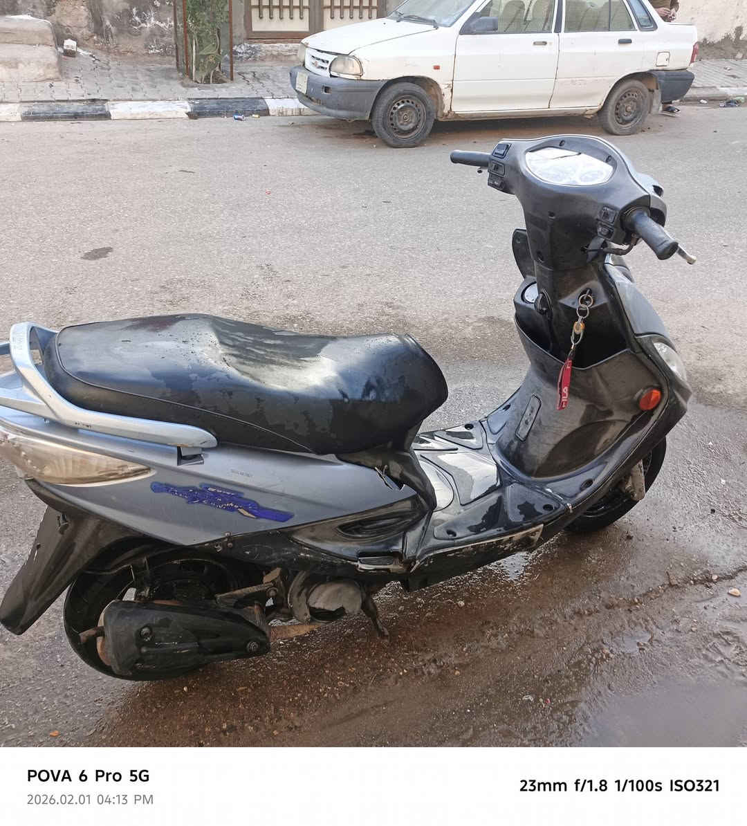 السلام عليكم شباب هاي كامكو دراجه مامفتوحه شلعته حلوه كهربائيات كله شغاله دراجه أي نقص مابيه بس كفراته شويه تعبانه سعر 450وبيه مجال حك جيه مكاني قدس خلف الكراج الجنوبي


**إذا كنت صاحب هذا الإعلان وتريد حذفه لأي سبب، رجاءا أرسل رسالة إلى الدعم الفني**