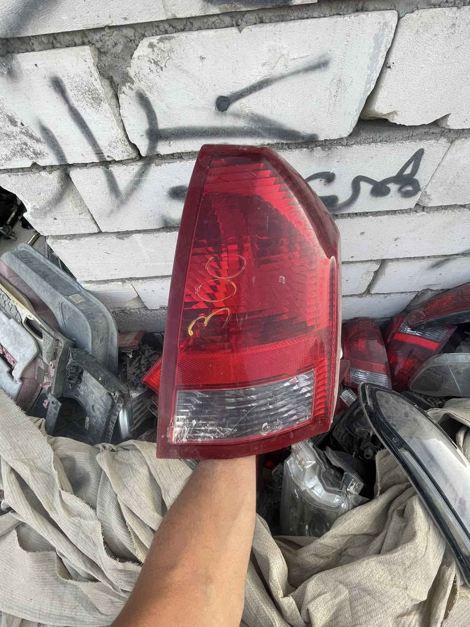 السلام عليكم أدوات حتياطيه أمريكي عام تفصيخ بكلايت ونزل مجول دوس    دكشن ستيرن عينات ضفيره شنو تحتاج دزلي صورته وأنه خادم لاستفسار ***********
