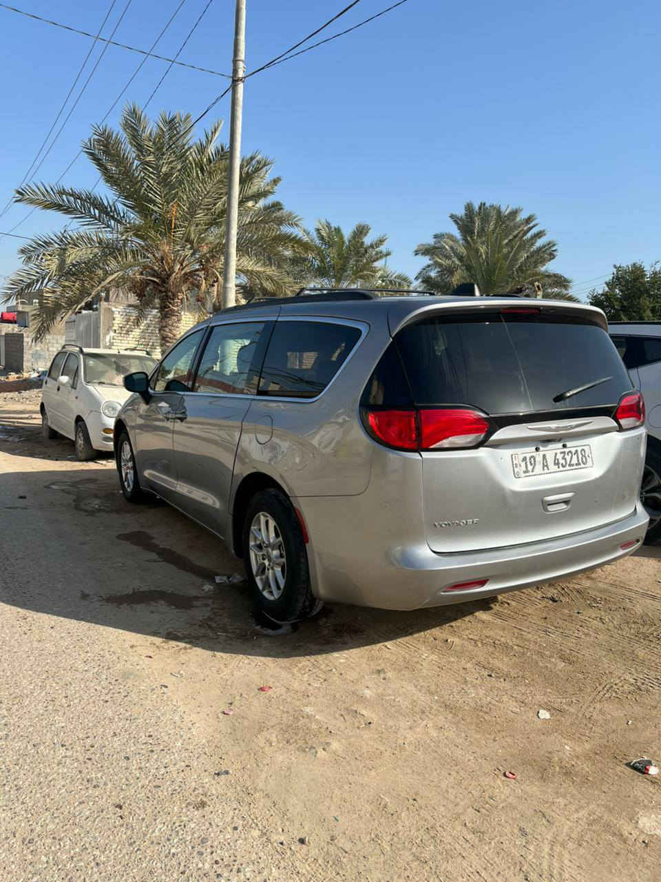 سلام عليكم
سلام عليكم كرايسلر فيوجر  7 راكب موديل 2021 رقم كربلاء
محرك 3600 سته سلندر  مكينه  هستوني شادها مديل23
تحكم استيرين 
كشنات جلد 
كامرا دوران مع الاستيرين 
5 ابواب بصمه الابواب الجانبيه كهرباء 
جنطه بصمه شفط
كير ماوس + هند بريك بصمه 
تبريد 3 قطع 

سونار مرفق مع الصور 
مكاني النجف الاشرف
***********
سعر 140 وبيها مجال  بيع فقط محتاج فلوس
