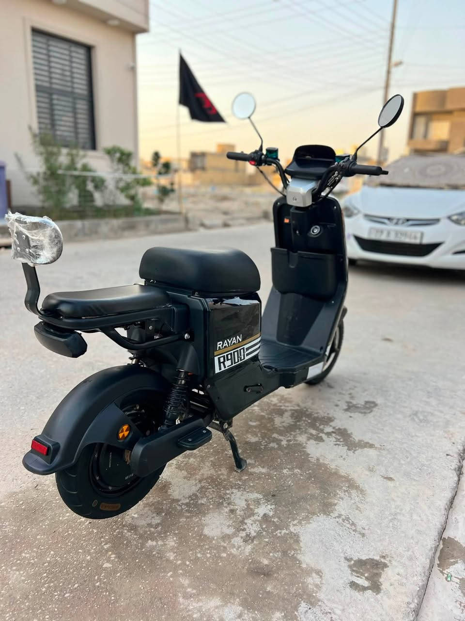 لسلام عليكم دراجه شحن R900 مديل 2025شركه ريان معروفه بل سوك كهربائيات كلها شغاله بطاريات5 دبل كبار مواصفاتها معروفه شكلها شكل آر 11 شاشه دجطل تعرض عطل ونسبه شحن وكيلو متر تمشي بي اشاير حاجب لكزز يمنه ويسره وبيها رباعيه دراجه ثلاث سرع سرعه حقيقيه بل مشي بل عداد 65 لايت عالي ناصيً مع سكن بريكات هيدروليك دهن وره وكدام دبلات وره جوبلس تتحمل وزن فوك 120كيلوً والامامي غاز تايرات جدد مال شركه جوبلس دراجه جديده كل نقص مابيها مامتعوبه ماشيه 495متر السعر 475بيها مجال والشراي بس خير ويدلل مكاني ناصريه مركز الرقم ***********
