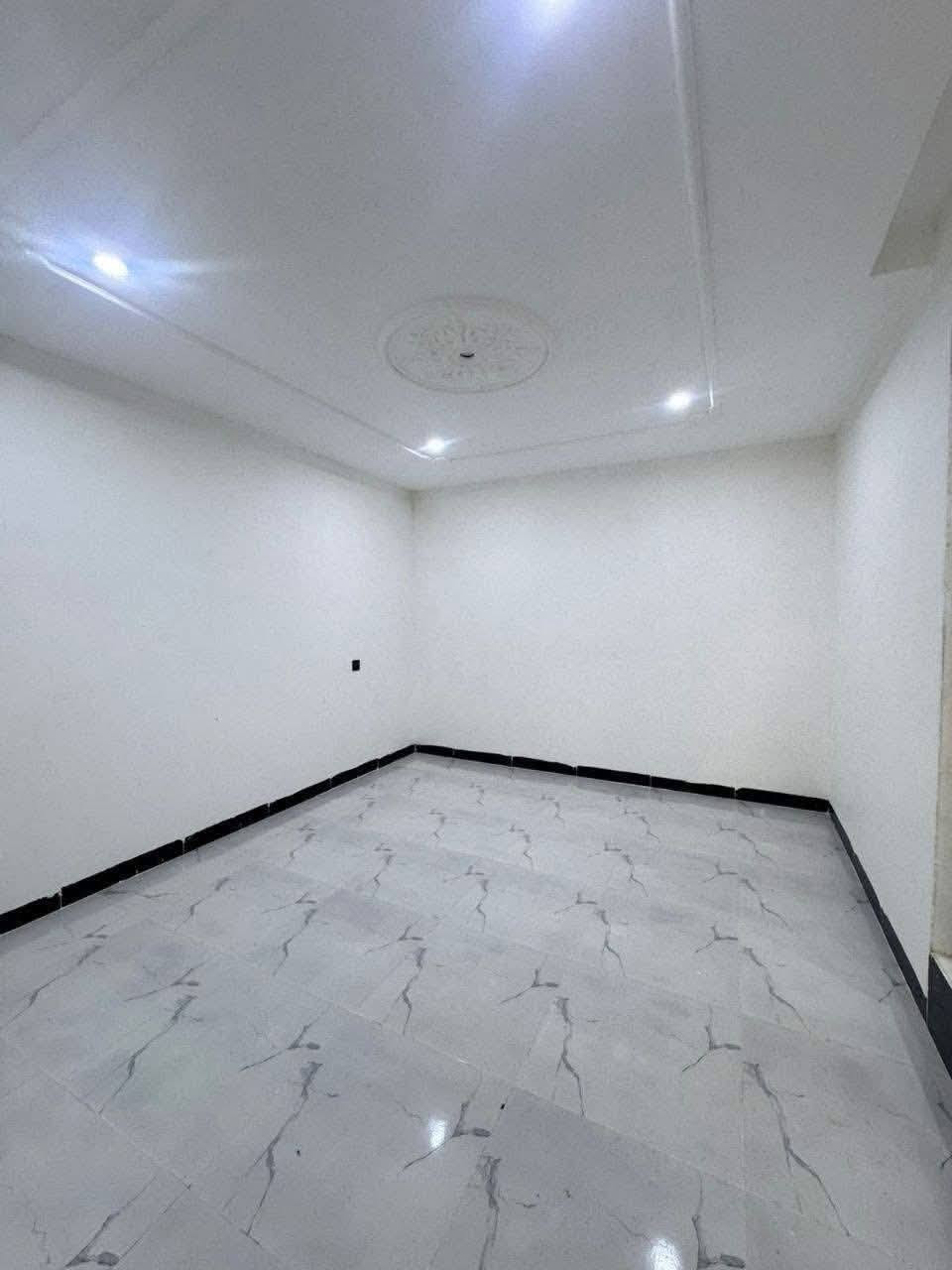 للبيع في اربيل حي 8 حصاروك
سند طابو يتسجل بإسم اي عراقي

مساحة 125M+125M طابقين 

يتكون من⤵️

➖4غرف نوم 

➖استقبال

➖صاله

➖مطبخ

➖مجموعه صحيات

➖كراج

السعر 6 دفاتر و 60 ورقة وبي مجال 

للستفسار

*********** واتساب

*********** واتساب
