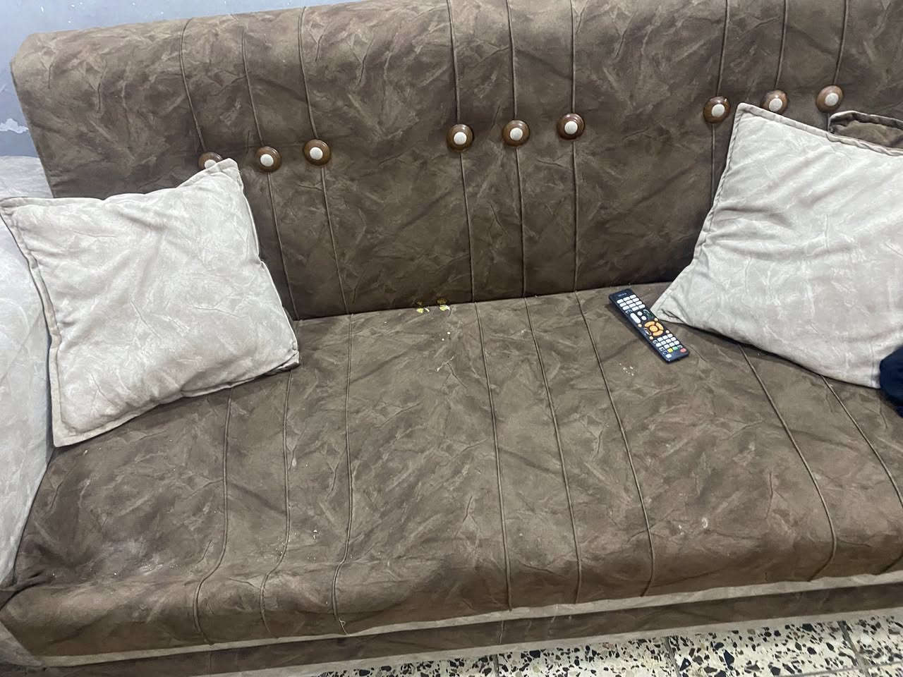 تخم ١٠ مقاعد مستعجله ع بيعته ٢٠٠ بي مجال مكان الشعب


**إذا كنت صاحب هذا الإعلان وتريد حذفه لأي سبب، رجاءا أرسل رسالة إلى الدعم الفني**