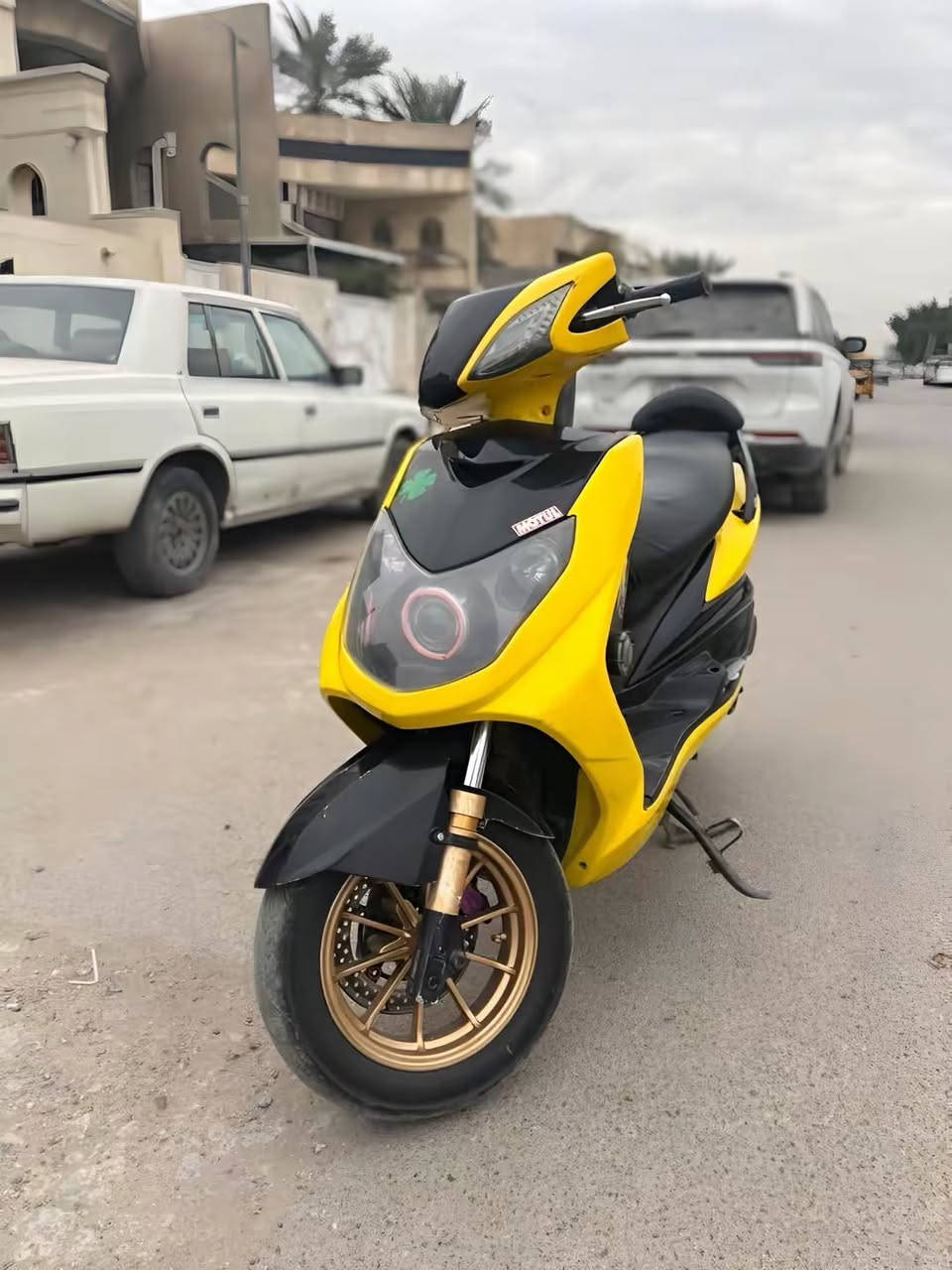 دراجه سكنس فحل
موديل 2013
نوزل خطين 
مكينه 59
بيها نوزل 8رياضي 
فيت بم رياضي
صالنصه بوري عدل 
هاوزن رياضي 
تجوه خلفيه 
صدر امامي جمسي 
فلنجه رياضي 12x32
دبلات خلفي ام البطل كرزي 
قبق فلاوين كرزي 
طره جوزه رياضي 
قبق شاصي رياضي 
حلقه صالنصه انسي واي 
كلجات مختلفه ابو لصفاره 
شاير رياضي 
سبعه كور مزروعه لدات رياضي 
ماصده رياضي ام العدسه 
طلاعات لدراجه 
دشبول 3الوان شغال
بكلايت خلفي رياضي 
دراجه مصبوغه لجماليه 
فج برمبو رياضي 
وياله مشيف امامي خلفي رياضي اصلي 
قطره دهن +قطره اكسل 
ملقط +صونده رياضي 
اشاير صفح رياضي +خلفي 
سعرها 1350+ترهم المراوس حسب القناعه 
استفسار خاص او عل رقم 
***********
مكان مدينت صدر
