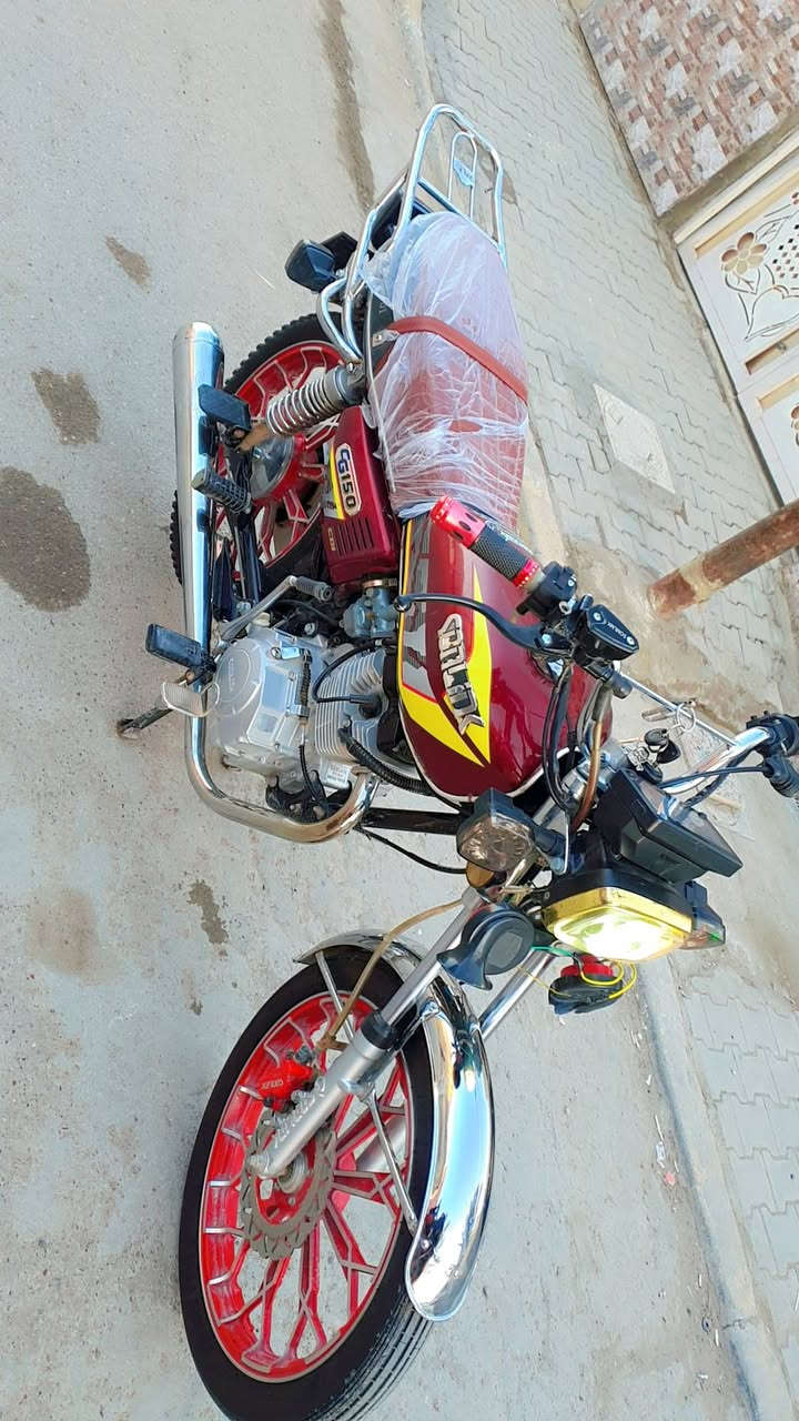 سلام عليكم دراجه مديل 2024محرك او كير  خير من الله كهربائيات شغاله مكينه ناعمه أوراق كامله السعر ٦٥٠ العنوان الحسينيه الراشديه
***********
