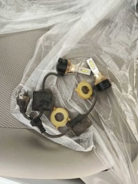 لايتات نيسان سني زنون السعر 35.  07713550689