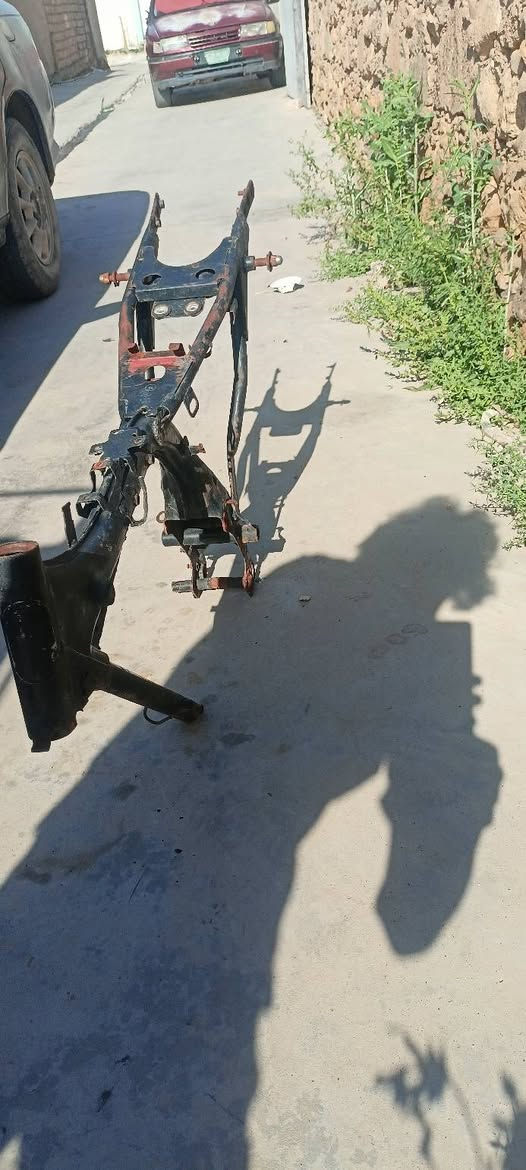 شاصي للبيع  ادفع سعر عجبني بيعك. مكاني الشورة هاي صورو


**إذا كنت صاحب هذا الإعلان وتريد حذفه لأي سبب، رجاءا أرسل رسالة إلى الدعم الفني**