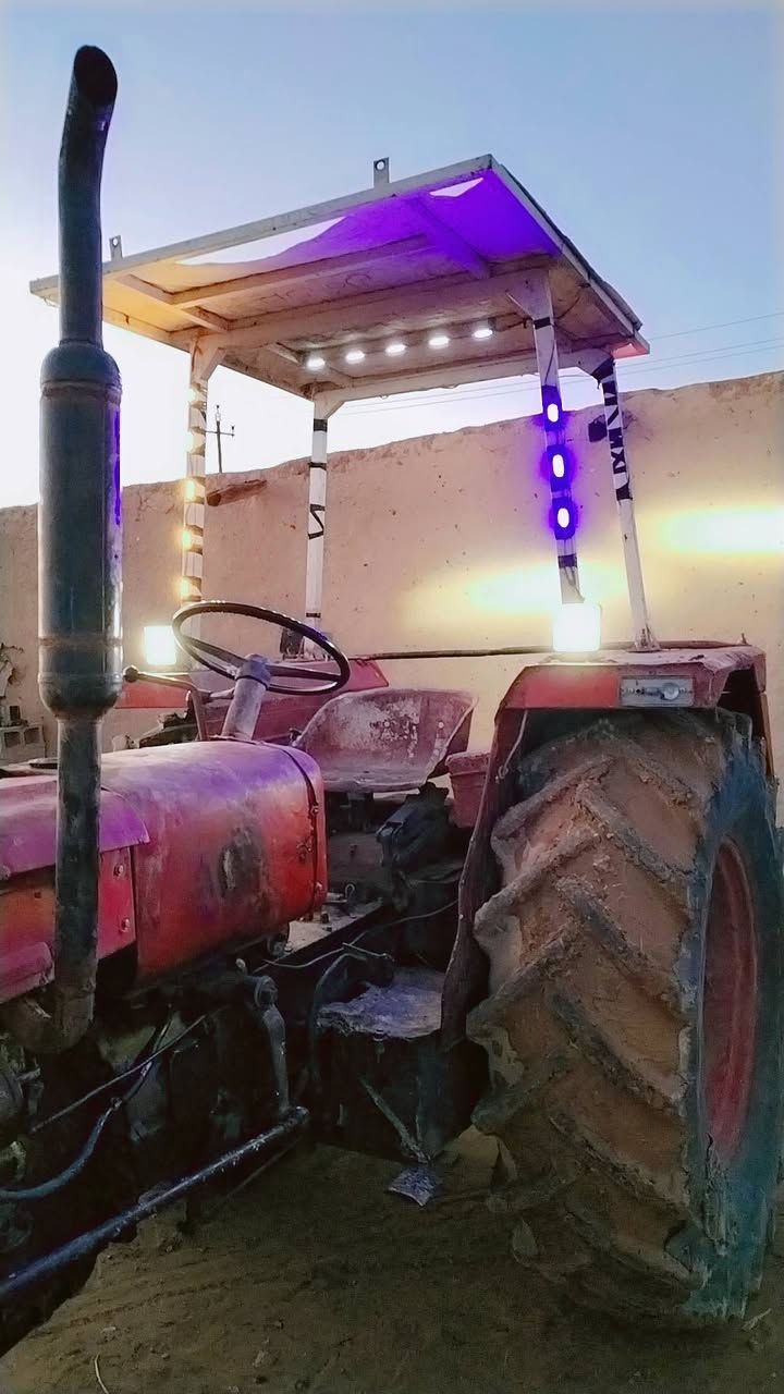 السلام عليكم اللبيع عنتر حجم71 موديل 80 بدون سنويه كسل هودريك محرك شرط تايرات الماميات جديد تايرات الخلفيات كثر من النص عمر كهربايات كله شقاله عنوان صلاح الدين رقم الهاتف ***********
