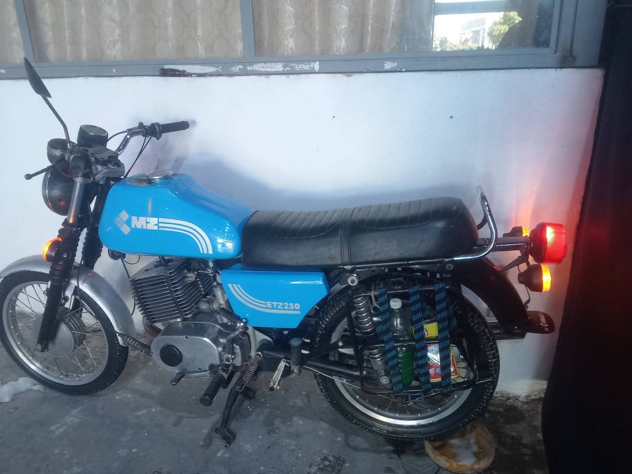 سلام عليكم مرخصت مدير الكروب  ماطور 82 اغلب غراضة الماني لحيم مابي فقط بل خشم قليل مامبين سايس 3 علة الفتح رقم وسنوية ووفافونة كامل ورقم شاصي صلاح الدين  بدون راعي مكاني نجف سعر خاص *********** للتواصل
