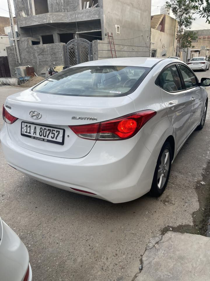 السلام عليكم النترا وارد خليجي بدون ضرر 2012بيهه قطعتين صبغ بدون ضرر بدون دواخل شرط مكينه 1800دوش لاصرف ولابخار صدر امامي خلفي جديد مسوي تبريد ثلج غرفه بيجي شاشه وكامره اشاير بل مري منظومت زنون رقم بغداد بسمي الجديد هزه جديده سنويه 30 السعر 100 وبيهه مجال بصيط مكان السياره ديالى بعقوبه سونار بل منشور مرفق الاستفسار ***********
