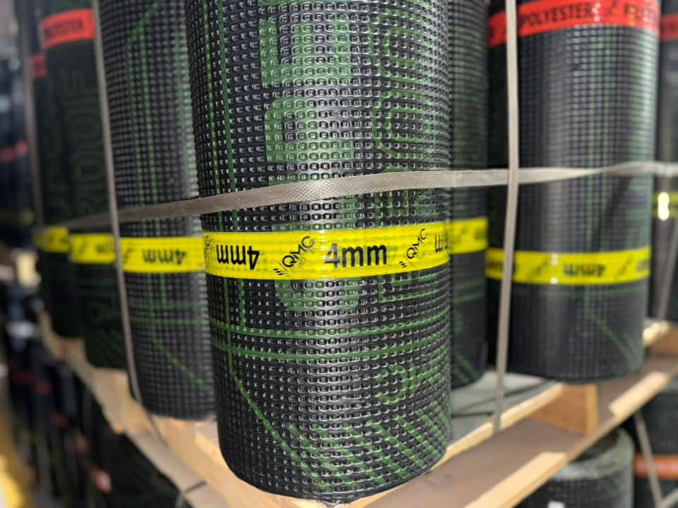 اختار ولاتحتار يوصلك لحد الدار
 كل شيء بالأمل إلا الرزق بالعمل ......شغل لي يرضه عليه الله،،،،
✅ وبضمان لمدة 10الى 15سنه
(نرجوا الانتباه لجوده الماده وليس الأسعار) 
يوجد ( ايطالي / تركي / ايراني )  حسب طلب الزبون 
‏
((القياس على طول الروله وليس قياس السطح)) 📌
((طول الروله 10 أمتار والعرض متر واحد)) 📌

🔰مادة الأيزوكام تتكون من عدة طبقات 🔰

1️⃣طبقة كيرية (جيرية )
2️⃣طبقة ألياف صناعية
3️⃣طبقة مانعة للرطوبة 
4️⃣طبقة عاكسة للحرارة
5️⃣طبقة ألياف سطحية  
6️⃣طبقة مطاطية مانعه أيضآ للرطوبه

🔻تعمل مادة الأيزوكام على الأماكن الآتية🔻

♦ تنفيذ العمل على {الصب ، والصب المزفت}
♦ تنفيذ العمل على {الكاشي ، الفرشي،الشتايكر}
♦ تنفيذ العمل على {الجدران الخارجية للمنازل والبنايات }
♦تنفيذ العمل على { السندويج بنل.والجينكو }
♦تنفيذ العمل على {أرضيات المسابح وجدرانها }

(( يوجد لدينا فروع في جميع المحافظات ))

للاستفسار  او المراسلة واتساب الاتصال ::::

‏‪*********** 
***********
