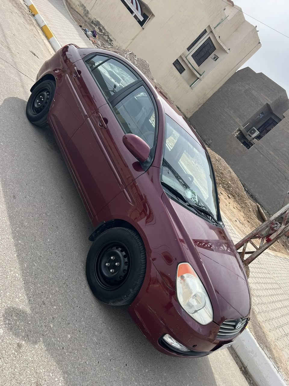 السلام عليكم 

اكسنت 2009 رقم بغداد باسمي ماشيه 123KM
محرك وكير كفاله 
تخم تاير جديد 
صدر جديد كهربائيات  كفاله منضومه تبريد وتدفئه جديده سياره كلش جديده وبلاديه وارد امريكي كلين كلها ليبل واحد بيه رشات صبغ ابيع صبغ حزام 
مكان سياره واسط الصويره سعر السياره 83$وبيها مجال حق الجيه 
للستفسار ***********
