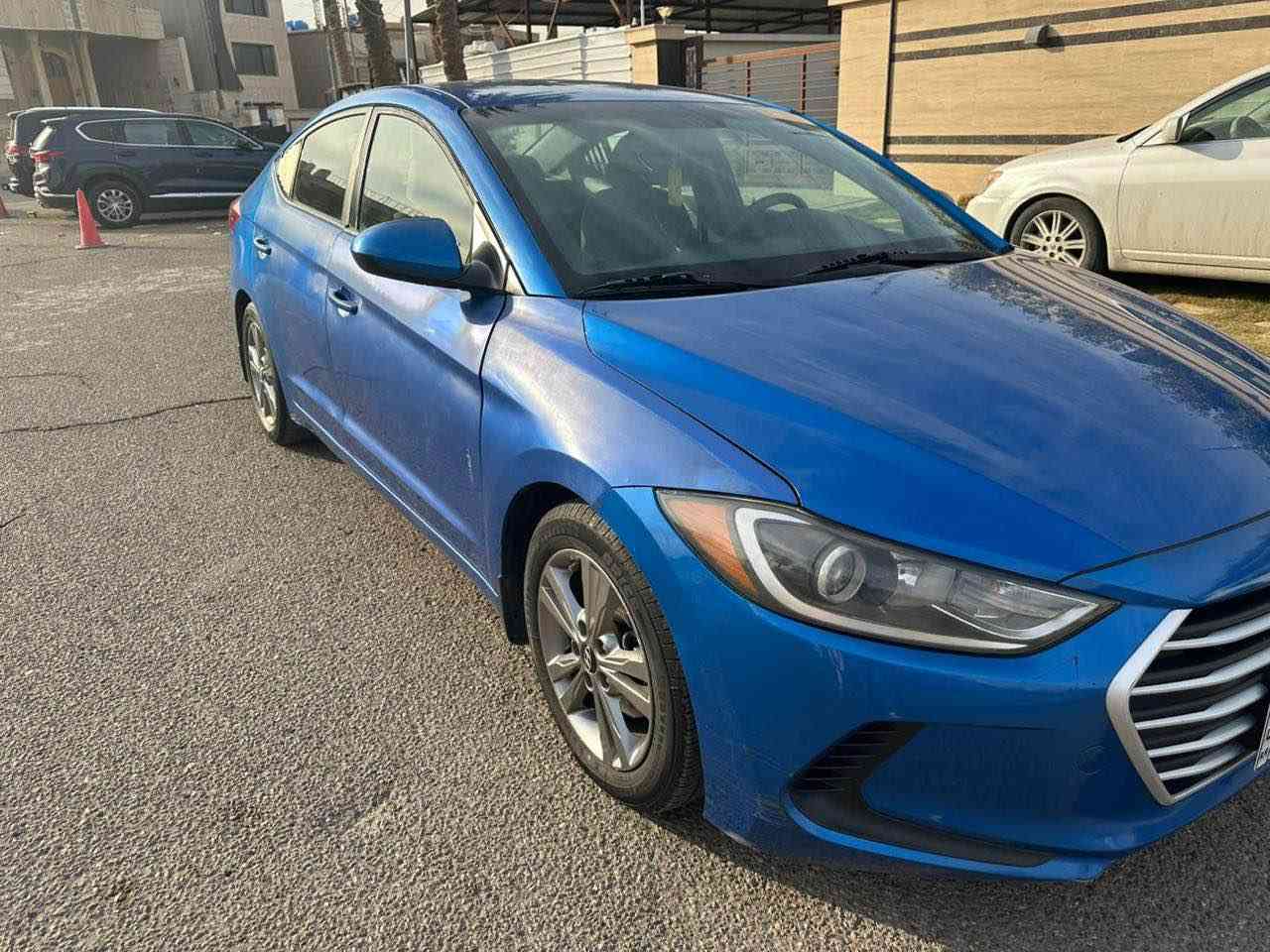 للبيع النترا 2018 
حادث موضح بالصور 
والصفحه الثانيه هم موضحه 
ماشيه 100 الف 
مكان السياره بغداد المنصور
السعر 11500 115 ورقه 
رقم صاحب السياره 

‭0780 795 1579‬ بغداد, العراق
