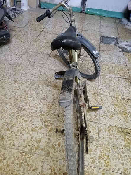 جبلي زيتوني امريكي للبيع رياضي لشه عريضه وتايرات عراض للبيع السعر 50 الف مكاني حي الفارس اي استفسار ***********
