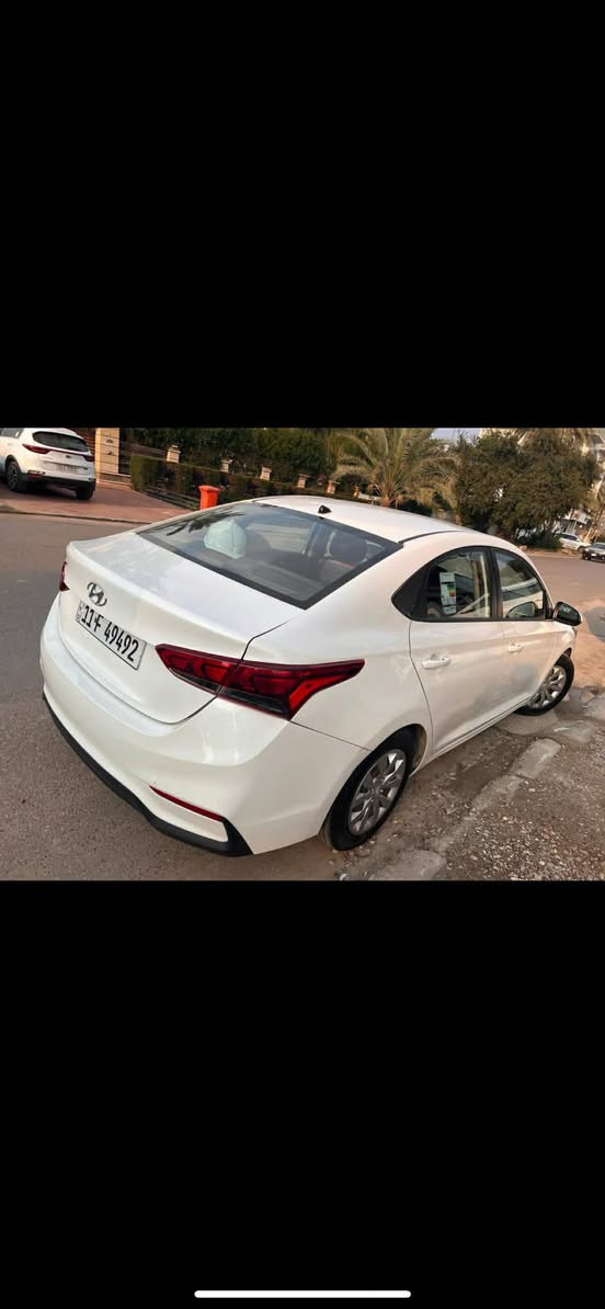 السلام عليكم اكسنت موديل 2019وارد امريكي رقم بغداد باسمي انكليزي مميز حادثه جاملغ خلفي وباب شويه ماشيه 54 تخم تاير جديد حداديه تبريد جديد بوضع الشركه للاستفسار الاتصال على ***********بابل مركز السعر 118وبيه مجال قليل
