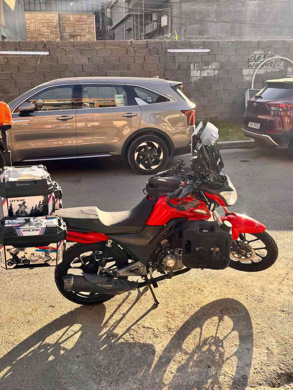 مرقم تحويل ثاني يوم Rk للبيع

ما اكلك واكفه على العراق بس عليها 

إضافات متكدر حتى تحسبهن رح اسولف شياء بسيطه

جنط gs 
سستم سماعات 4 سماعات مضخم 

شاشه Gc المانيه بس الشاشه ب210 

لدات سيزر gr1

صافره إنذار 

نشره 🚨

لاسلكي 

مثبت سرعه 

جلكانات عدد 2 

جنطه تانكي وملحقاتها 

كامرات 

فجوج رايزر 

عمبار gs

وبعد خير من الله 

السعر المطلوب بيها ( 3300 ملاين ) ما تعرف بيهن لا تسئل فدوه العينك الدراجه بعدها زيرو ماشيه 5000 سعر الجديده 3150 يعني الاضافات كلهن حاسبهن الك ب150 (سبب البيع عندي عمليه والله ) 

عنواني بغداد 

*********** بغداد, العراق
