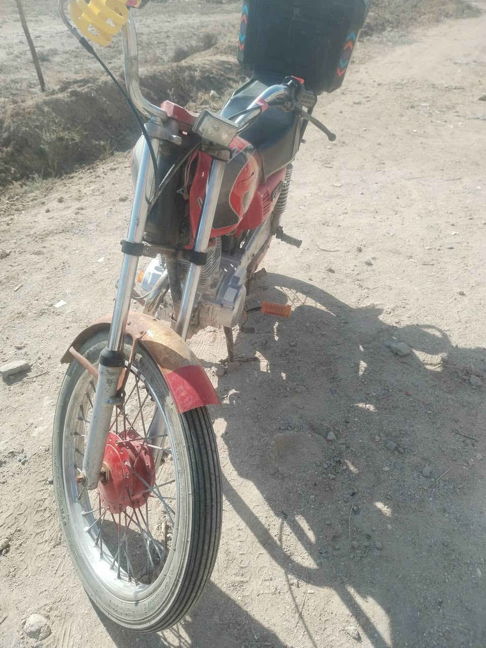 دراجه نامه موديل 21.   كلك كلك.  جاهزه. سعرهاا 425.    
***********. رمشلي وانه اخابرك مكانهاا غراف
