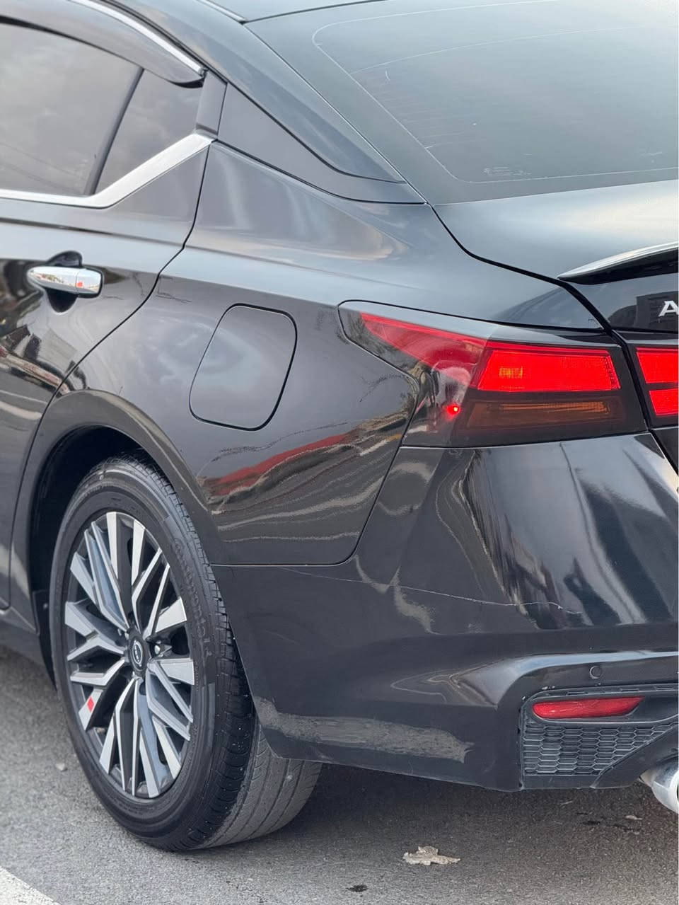 "بسم اللّه الرحمن الرحيم"
Nissan Altima SV 2023 
نیسان ئاڵتیما ٢٠٢٣ SV
٣٤ مایل ڕۆشتووە سەیارەکە زۆر تازەیە                    
یەک پاڕچە بۆیاخ 
دوو پارچەشی تەنها کلیری ئەمریکایە بی ناو دەرگای دوای سەکنیش شوختیکی بچوکی هەیە سەیارەکە زۆر پاک و جوانە کامل جوانکاری بۆ کراوە و کراوە بە SR
 سەیارەکە زۆر جوانە ئەرباگ تەنها سوکان سیستەمە کامل مواسەفات یەدە بەسمە کارپلەی تەحدیل سورحە خەتی جادە ئیکۆ چوار تایە و ویلی لۆکی لە ژێرە بەسمە شەخال ناو فۆرمیکا کوشن کارەبای 
ڕادار و خەتی جادە و برێک تەبرید سارد و گەرم مەزبوت بەشەرت بەوابە بەردی سالۆنسا بەشەرت مەکینە چوار پستۆن ٢.٥ بی تۆربۆ بی دەبل ئەکسل
ڕادار شاشە کامیرا حاسە سەیارەکە رەشی قەترانە   
گێڕ و مەکینە و کارەبییات و هەموو شتی تر بەشەرت کامل سیرفس کراوە سەیارەکە لۆک لۆکە
 رەقەم سەنەوی تازەیە بەناوی خۆمە رەقەم کردوە هەموو گیانی بەشەرت رەقەم هەولیر
ناونیشان ڕانیە حاجیاوا
ڤایبەر وەتس ئەپ
*********** السليمانية, العراق
