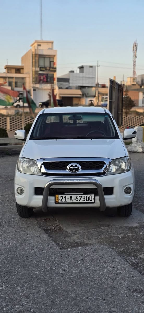 مەرزێ 2011 سعودی شاشە زینۆن 
مەکینەی بەشەرت دووکەڵو بوغاریبەشەرت
بێتەقو ڕەقەیە شانسی 19 دەیە گەرمی پێوە
کیلۆمەتری بەنزینە یەک پەڵەی بچوک بۆیاخی هەیە
بەدەرگای دوای سەکنەوەیە  سەنەوی تازەیە 
0772 253 57 17
0750 233 19 64 السليمانية, العراق
