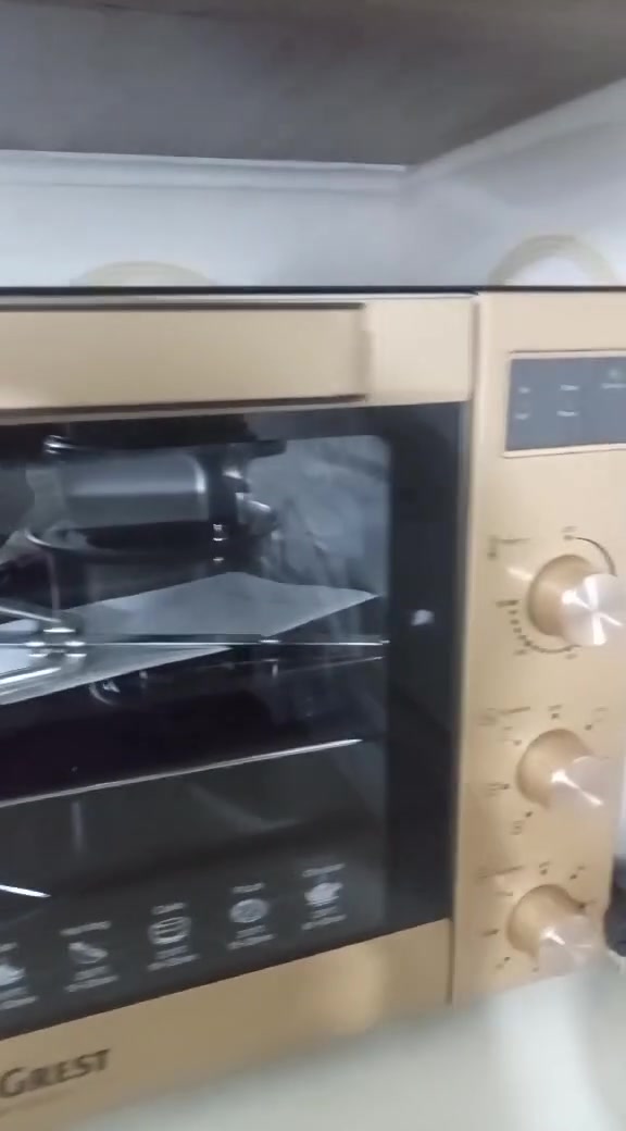 اوفن بعد جديد غير مستخدم سلفر كرست الاماني حجم كبير سعر بيع 130 وبي مجال مكان شارع 80 جهة النجف


**إذا كنت صاحب هذا الإعلان وتريد حذفه لأي سبب، رجاءا أرسل رسالة إلى الدعم الفني**