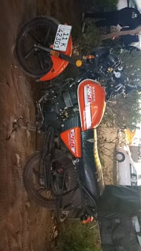 دايوان  موديل 22مرقم بغداد بأسمي مكفولة رقم أنكليزي عنواني بغداد مدينة...