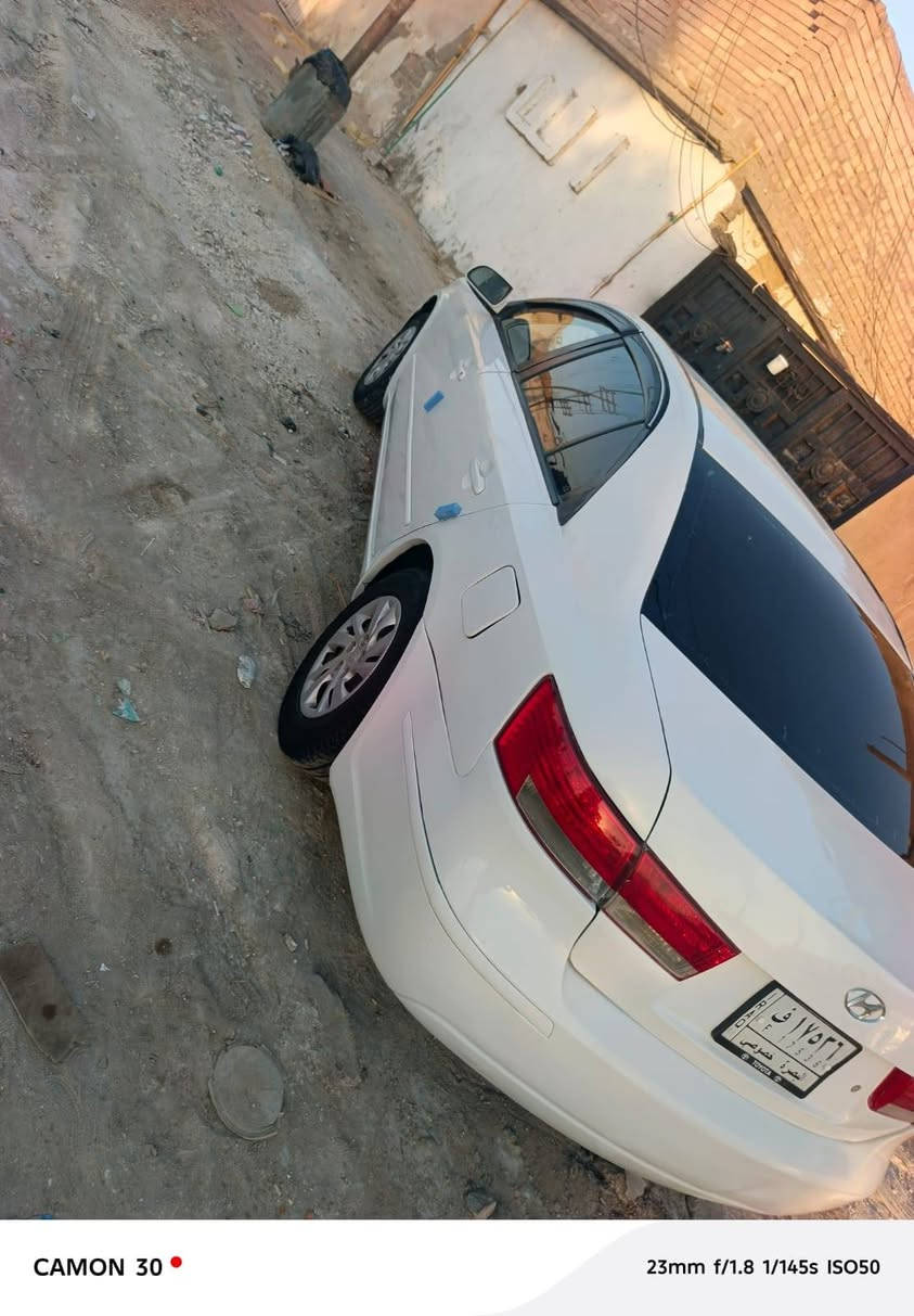 السلام عليكم
سوناتا خليجي صبغ عام موديل 2009 رقم بصره تحويل مباشر سنويه لل 28 
جاهزه مكينه وگير 2000 دووش جديده حداديه تخم تاير تبريد كهربائيات كلها شغاله السياره جاهزه من كلشي
السعر ب 78
رقمي ***********
