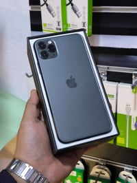 ايفون 11 برو ماكس • ٦٤ • شاشة وبطارية مبدلة