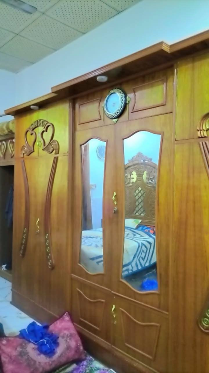 للبيع السعر 500 المكان كوفه
***********
