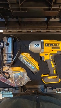 Dewalt & Makita 07701540955