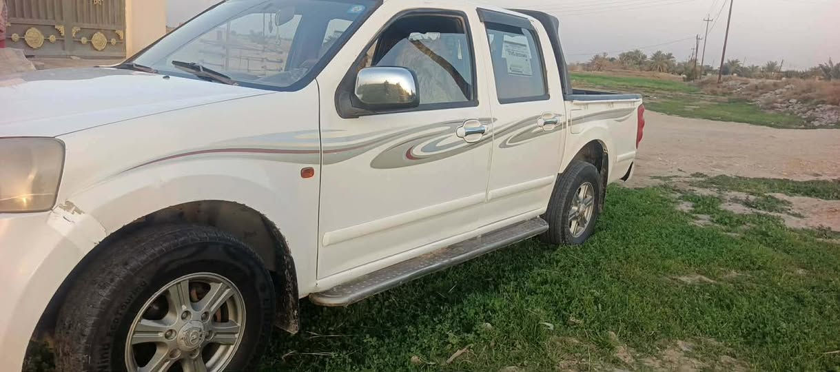 السلام عليكم
للبيع كريت ويل موديل 2013 رقم قادسيه 
بسمي  مداور ثاني يوم مكفولة من كلشي سيارة
جاهزه من كير ومحرك واكسل وحداديه وكهربائيات
كله جاهز تخم تأير جديد سياره مال جناي 
للاستفسار ‭0783 593 3846‬
