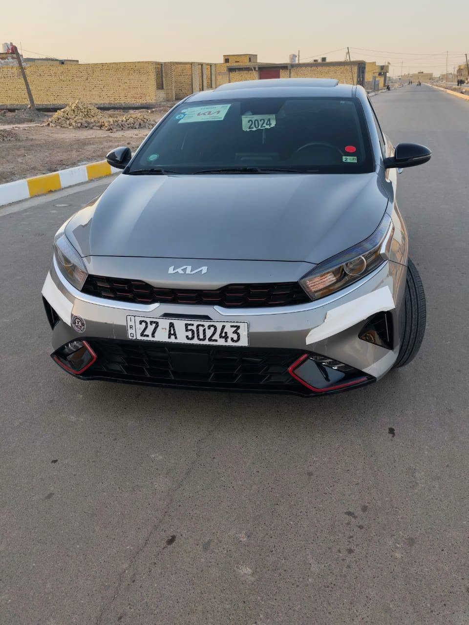 سلام عليكم كيه فورتي موديل24 فول موصفات جتي لاين السياره كفاله عامه تقرير تعمل وتسير حره تحويل ثاني يوم مكينه 2000 دوش 163وبيها مجال بسيط مكاني ناصريه التضحيه الرقم ***********
