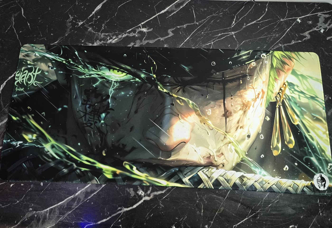 السلام عليكم متوفر ماوس باد احترافي
مصنوع من  ربل المطاط الطبيعي بجودة عاليه يتحمل كافه الضروف ضد الانزلاق السطح سلس ومريح جداً مقاوم للماء والسوائل واتر بروف السمك 5ملم 
القياس 90x40
السعر 15 الف 
الجوده عاليه
يتوفر توصيل


**إذا كنت صاحب هذا الإعلان وتريد حذفه لأي سبب، رجاءا أرسل رسالة إلى الدعم الفني**