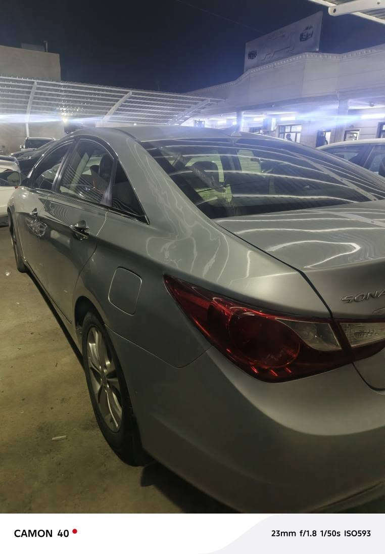 هونداي سوناتا 2013 فول مواصفات سلايت بصمة كشن هيتر تدفئة و تبريد سيارة نضيفه جدا السعر 115$ ورقه و مجال ماشي 189الف قابل للزيادة مكينة 20 السيارة بيهه 2 قطعة صبغ جاملغين سميل, دهوك


**إذا كنت صاحب هذا الإعلان وتريد حذفه لأي سبب، رجاءا أرسل رسالة إلى الدعم الفني**