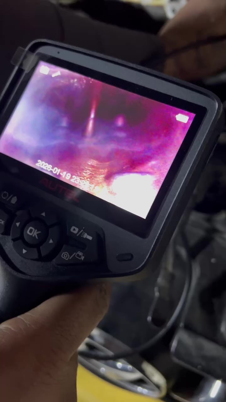 عروضنا الجديدة لادامة محرك السيارة مستمرة لنهاية رمضان المبارك وعيد الفطر ✨
حتى تحافظ على عزمة وقوتة وتتاكد من سلامتة لان مع كل ادامة فحص باحدث الاجهزة وفحص تخصصي 
سيارات ٤ سلندر بسعر ٤٠ الف 
ال ٤ سلندر التوربو و ٦ سلندر بسعر  ٦٠ الف 
سيارات ال ٨ سلندر بسعر ٨٠ الف والهيمي بسعر ١٠٠ الف فقط

وفرنا افضل انواع الزيوت للسيارات الرياضية ومنتجات الاداء العالي والتنظيفية الاحترافية 

للتواصل والحجز دايركت او الاتصال بارقام الكراج 
***********
***********
