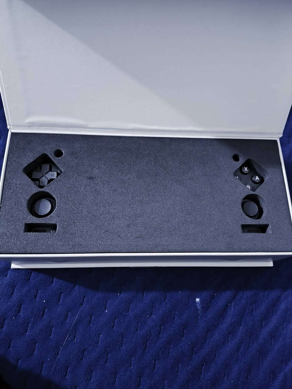 جهاز محمول retroid pocket 5
معالج سناب دراكون قوي 

ذاكرة ١٢٨   

ويا رام ساندسك اصلي ٦٤ اخوان جهاز نضافه ميه اخو جديد 
سعر ٢٥٠


**إذا كنت صاحب هذا الإعلان وتريد حذفه لأي سبب، رجاءا أرسل رسالة إلى الدعم الفني**