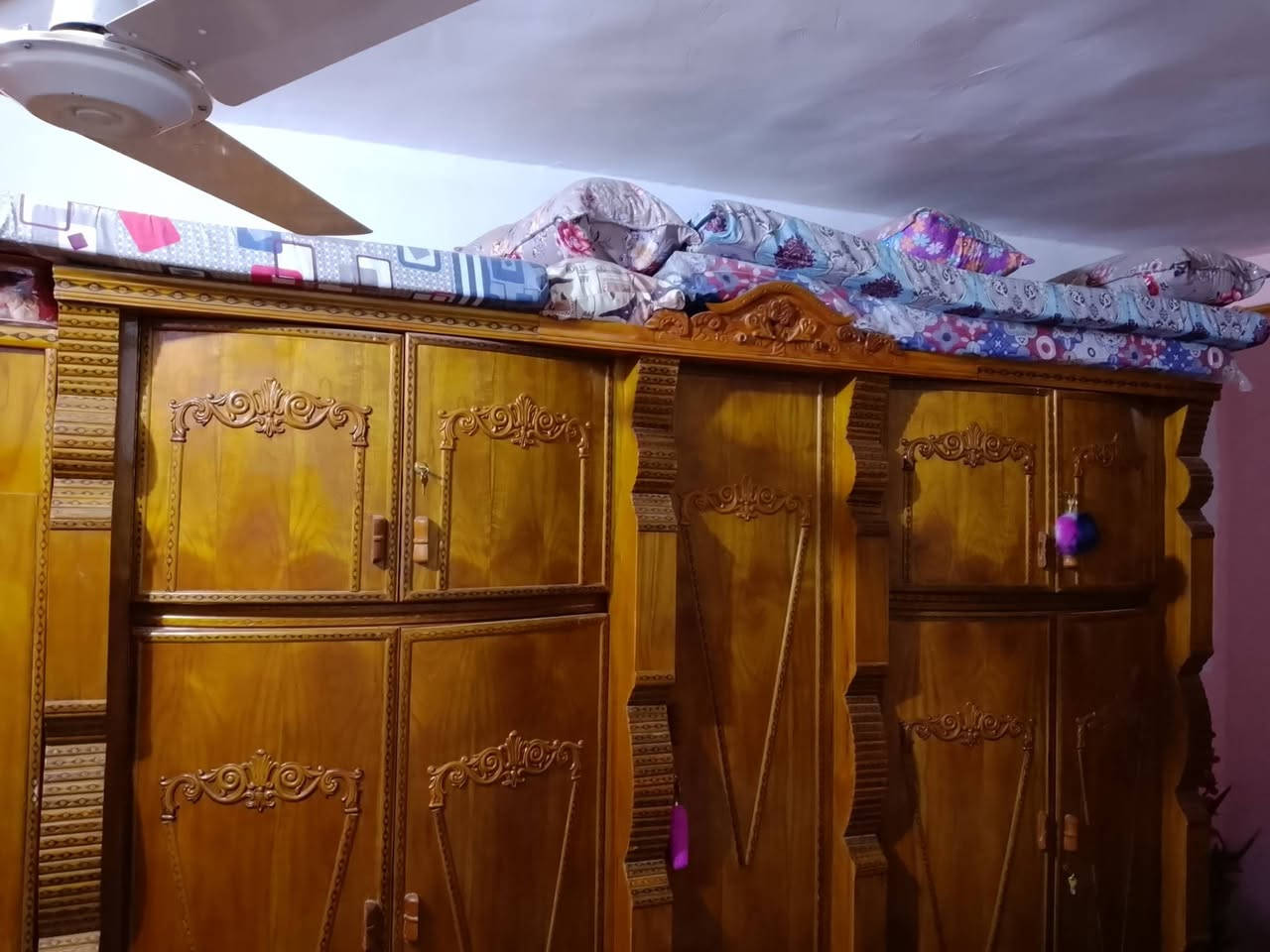 سلام عليكم غرفه نجاره  لبيع مستعجل
سعر 800وبيهه مجال /ما متواجد هنا رقمي ***********
