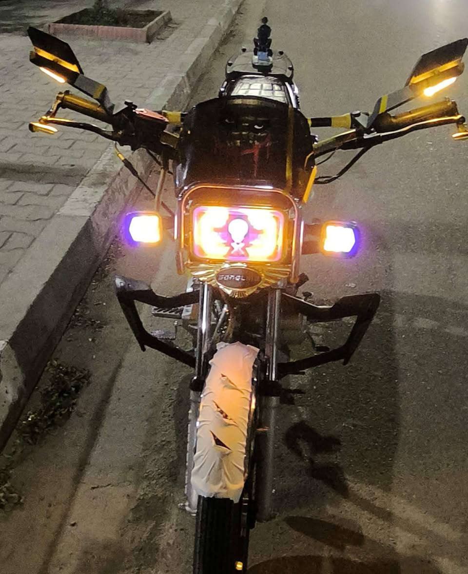 يالله سلام عليكم دراجه ايراني لل بيع لون اسود محرك 200cc دراجه خير من الله مجمبزه عل اخير نضافه فول صارله شهر من مشدود بعدهي زيرو سعر 950 وبي مجال قليل


**إذا كنت صاحب هذا الإعلان وتريد حذفه لأي سبب، رجاءا أرسل رسالة إلى الدعم الفني**